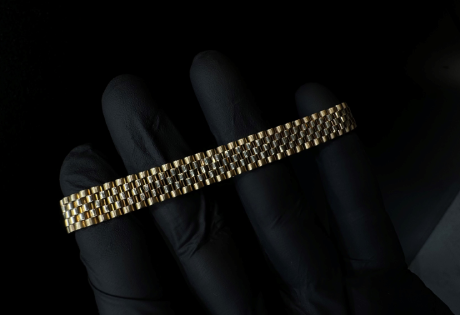 Aanbiedingen:<br>Armbanden
